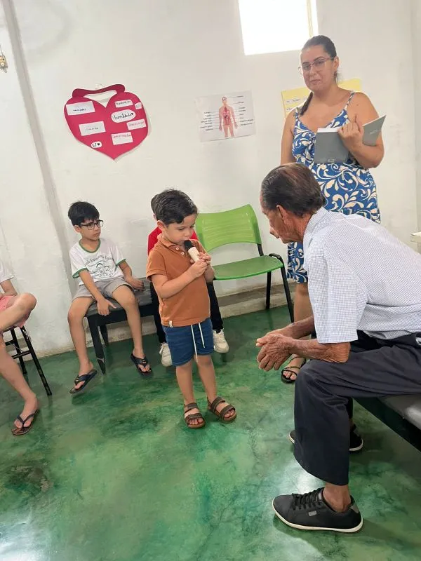 Projeto Evangelização: Aprendendo com a Sabedoria dos Idosos