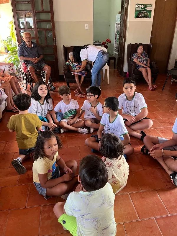 Visita ao Lar do Ancião