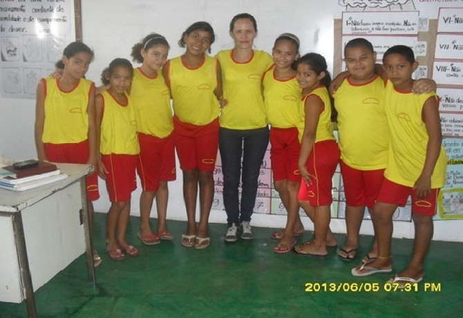 Novo uniforme escolar