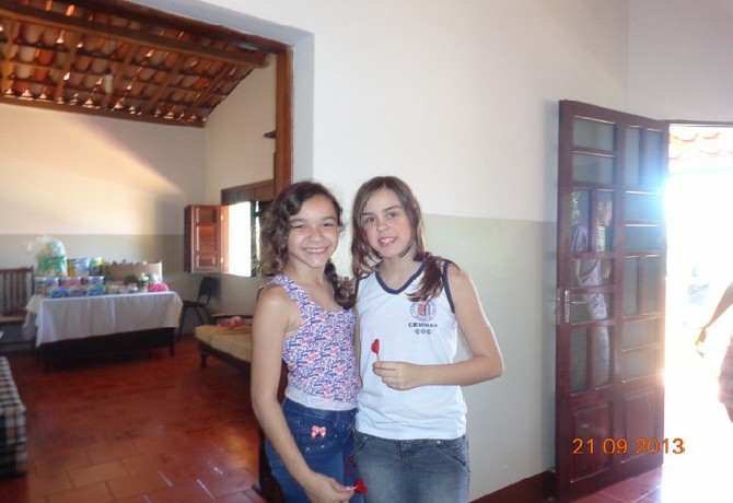 Visita dos evangelizandos e evangelizadores ao Lar do Ancião.