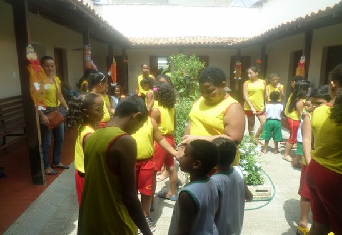 Visita dos alunos do C.E.D.P.F. ao Lar do Ancião