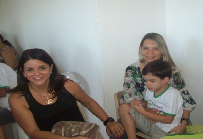 Confraternização da Família da Escola de Evangelização Espírita Neozita Sertão Leite.