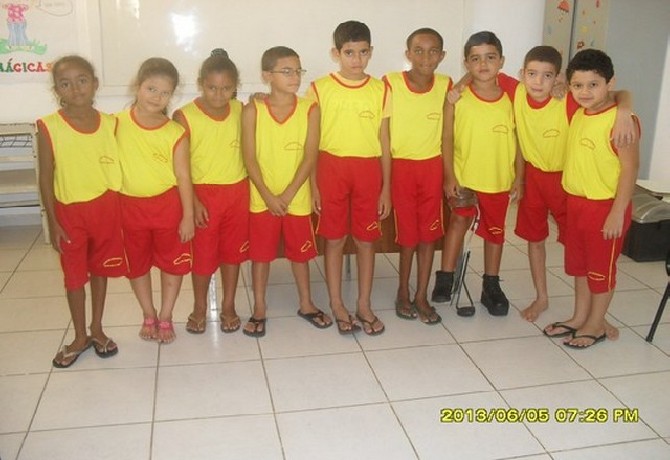 Novo uniforme escolar