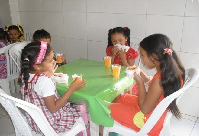 Festa de encerramento do 1º semestre.